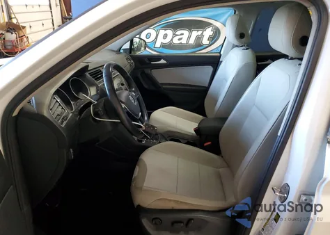 2019 Volkswagen Tiguan Se из США, поврежденный, VIN 3VV2B7AX6KM088061